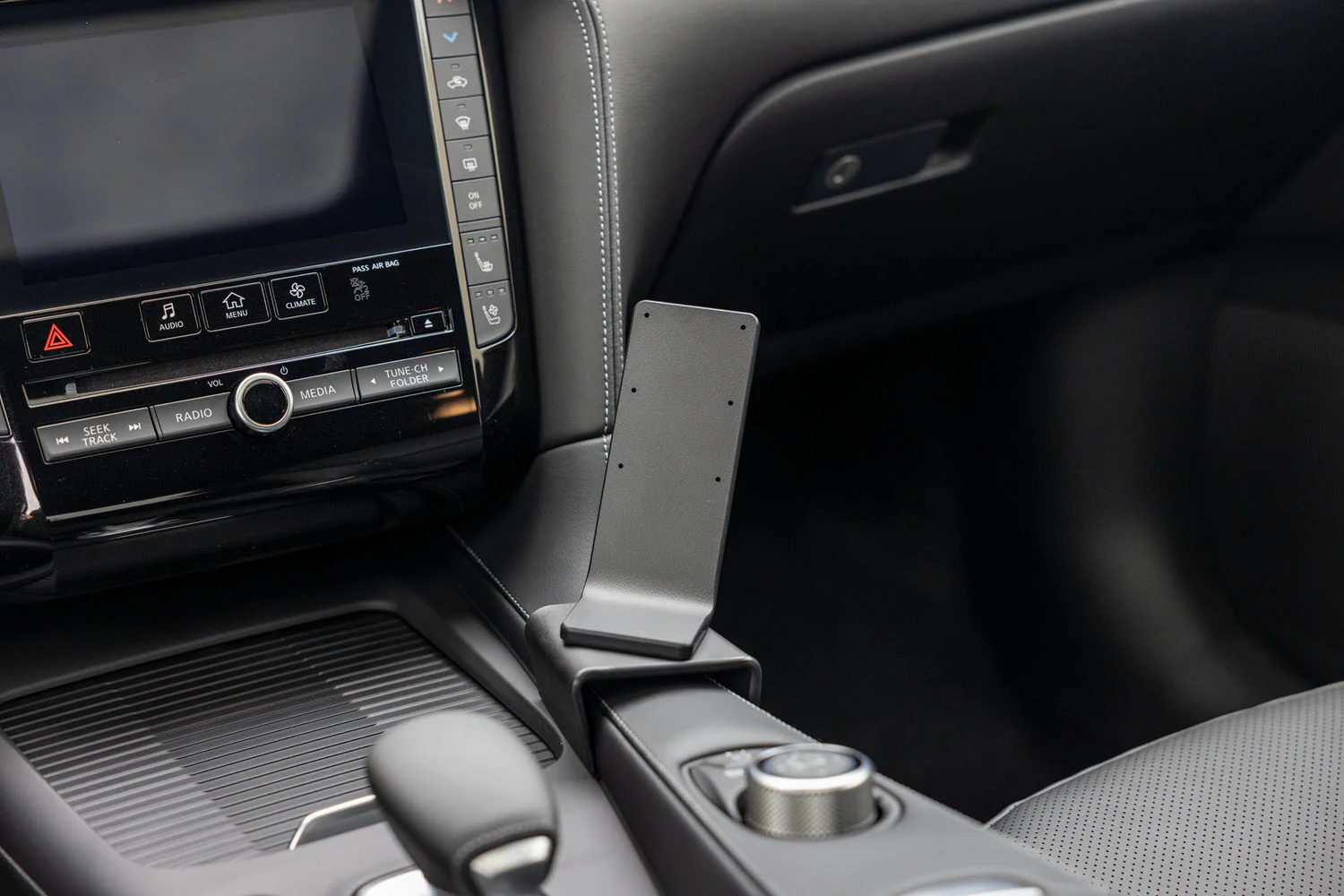 Right Console Mount for Infiniti QX55 - Image 2