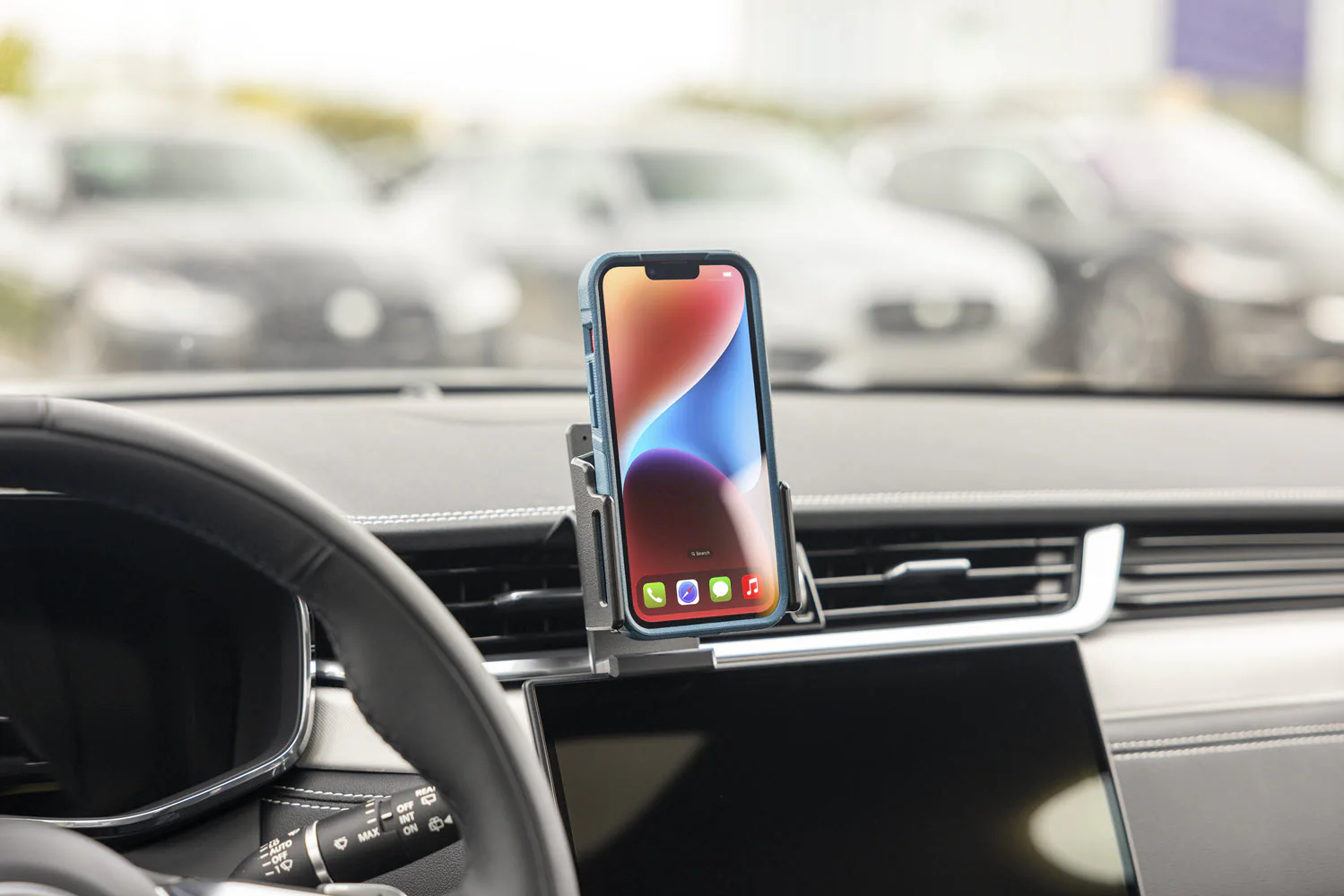 Jaguar F-Pace Center Dash Mount - Image 6