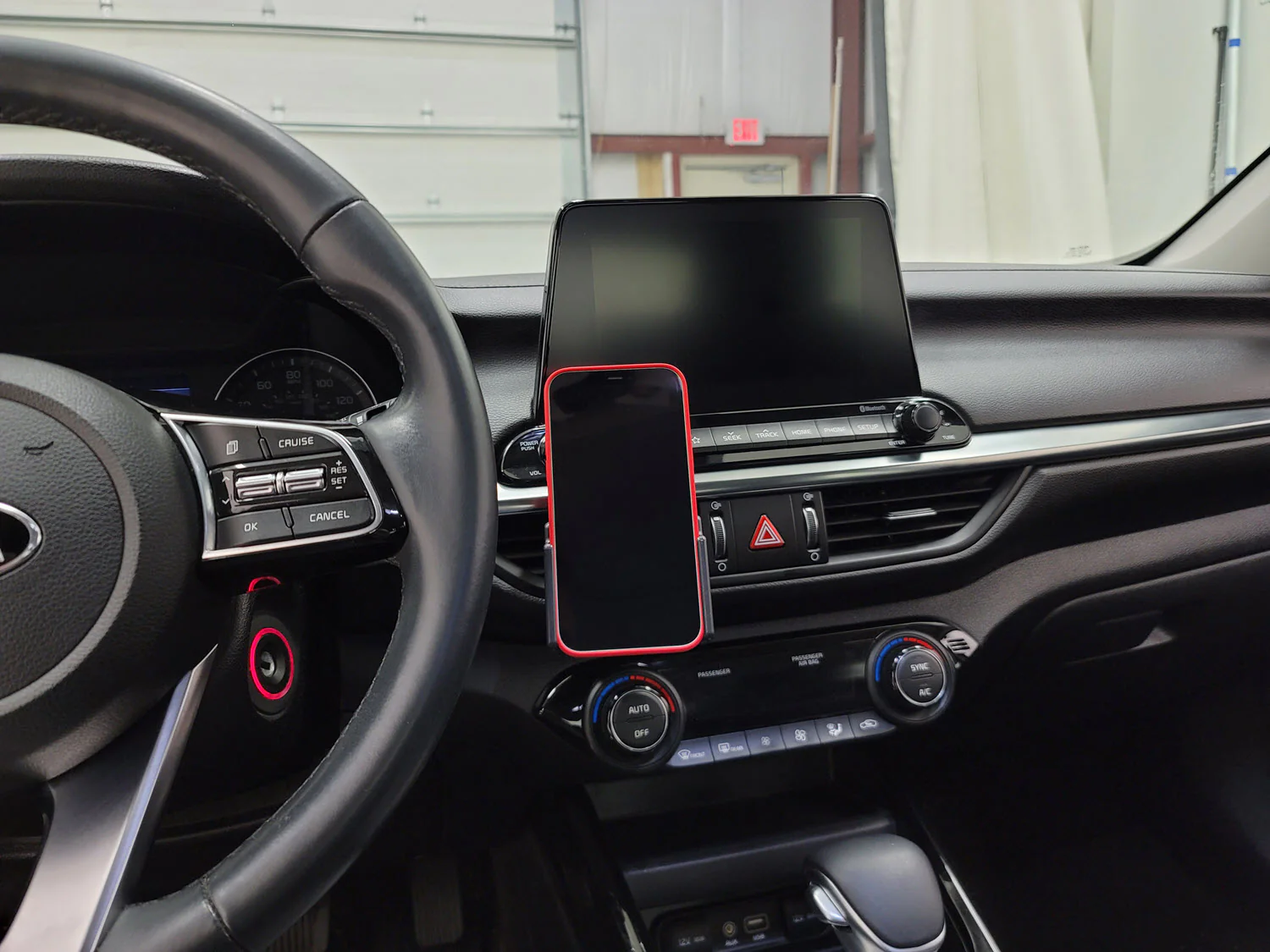 Center Dash Mount for Kia Forte - Image 3