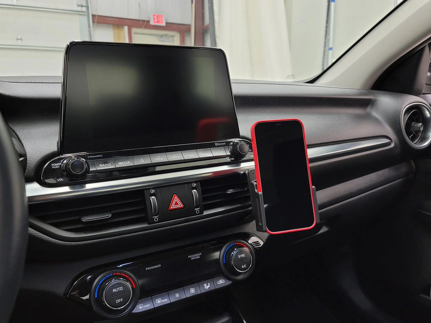 Center Dash Mount for Kia Forte - Image 4