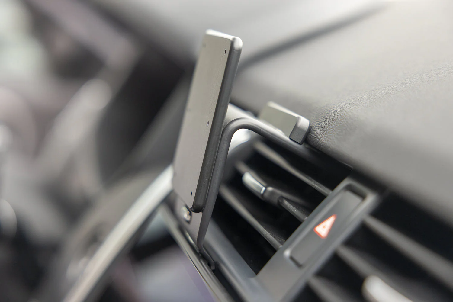 Center Dash Mount for Land Rover Discovery - Image 2